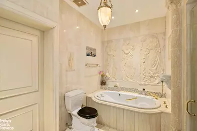 6 E 76th Street #1R, New York City, NY 10021 - Photo 11