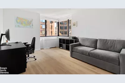 30 W 61st Street #17C, New York City, NY 10023 - Photo 7
