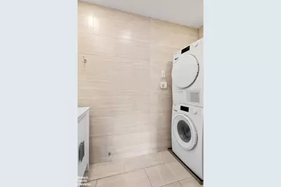 30 W 61st Street #17C, New York City, NY 10023 - Photo 9