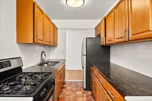 140-39 34th Ave, New York City, NY 11354 - Photo 11