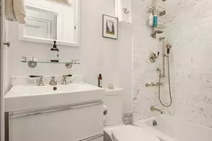 349 W 21st St, New York City, NY 10011 - Photo 5