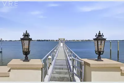 3411 Country Club Road, New York City, NY 10465 - Photo 9