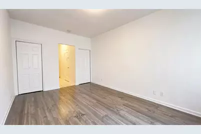 340 E 83rd Street #4D, New York City, NY 10028 - Photo 3
