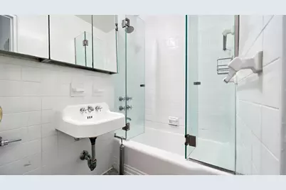340 E 83rd Street #4D, New York City, NY 10028 - Photo 7
