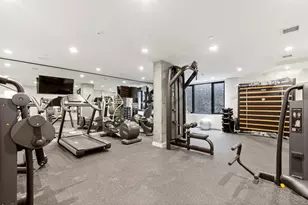 860 Lorimer St, New York City, NY 11222 - Photo 9