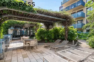 454 W 54th St, New York City, NY 10019 - Photo 9