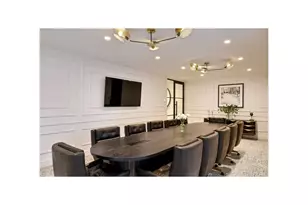 721 5th Ave, New York City, NY 10022 - Photo 19