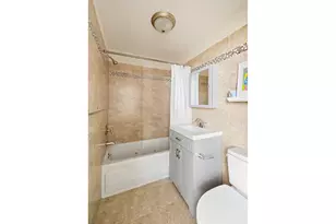 321 23rd St, New York City, NY 11215 - Photo 7