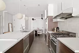 427 E 12th St, New York City, NY 10009 - Photo 3