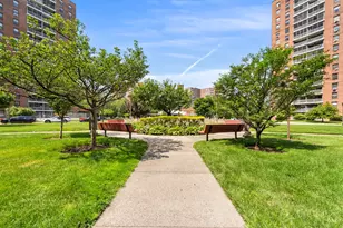 61-35 98th St, New York City, NY 11374 - Photo 27