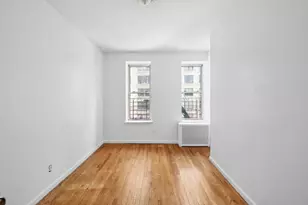 320 E 49th St, New York City, NY 10022 - Photo 1