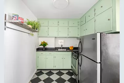 415 Argyle Road #4A, New York City, NY 11218 - Photo 7