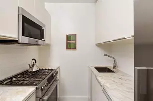 20 E 68th St, New York City, NY 10065 - Photo 7
