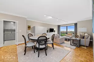 721 5th Ave, New York, NY 10022 - Photo 1