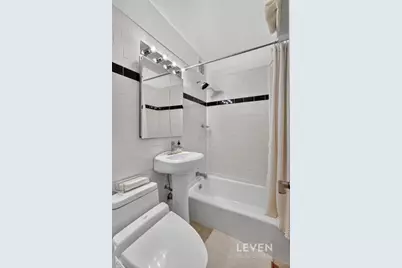 220 W 15th Street #2A, New York, NY 10011 - Photo 5