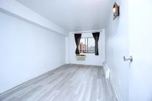 135 Division St, New York, NY 10002 - Photo 1