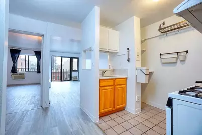 135 Division Street #8C, New York, NY 10002 - Photo 3