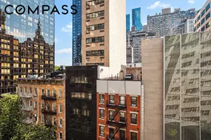 321 E 48th St, New York City, NY 10017 - Photo 11