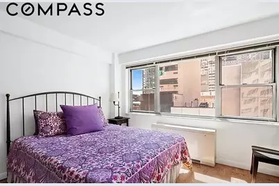 321 E 48th Street #8E, New York, NY 10017 - Photo 5