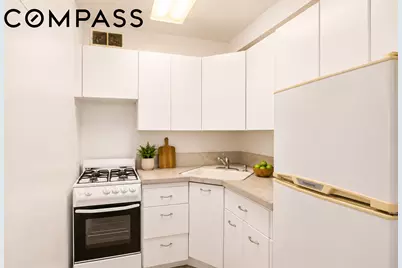 321 E 48th Street #8E, New York City, NY 10017 - Photo 7