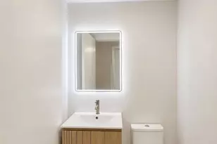 30-70 29th St, New York City, NY 11102 - Photo 9