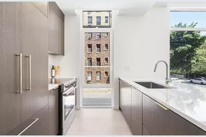 30-70 29th Street #GARDEN, New York City, NY 11102 - Photo 3
