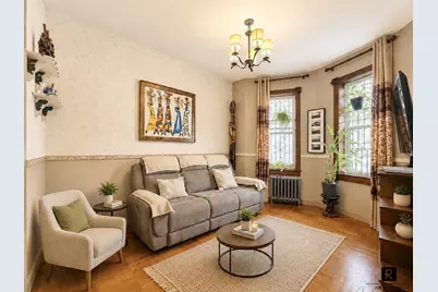 300 Milford Street, New York City, NY 11208 - Photo 5
