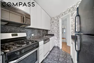 250 W 90th St, New York City, NY 10024 - Photo 9