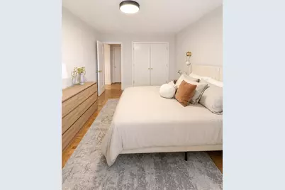 415 Beverley Road #1R, Brooklyn, NY 11218 - Photo 5