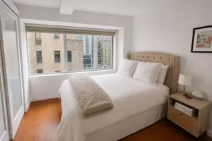 240 E 55th St, New York City, NY 10022 - Photo 1