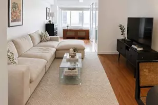 240 E 55th St, New York City, NY 10022 - Photo 5