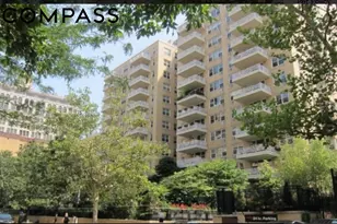 40 E 9th St, New York City, NY 10003 - Photo 17
