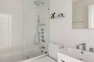 2 East End Ave, New York City, NY 10021 - Photo 13