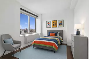 321 W 110th St, New York City, NY 10026 - Photo 9