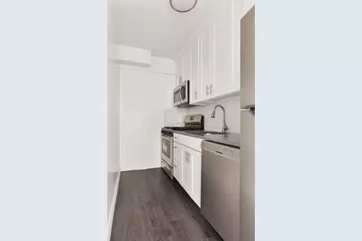 333 E 46th Street #3B, New York City, NY 10017 - Photo 9