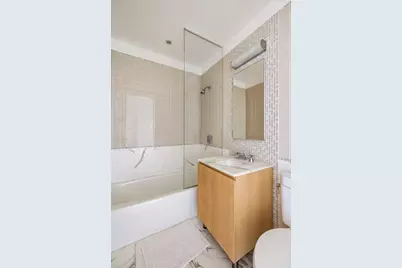 255 E 74th Street #10A, New York, NY 10021 - Photo 7