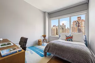 255 E 74th St, New York, NY 10021 - Photo 9