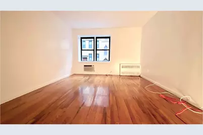 212 E 83rd Street #1C, New York, NY 10028 - Photo 3