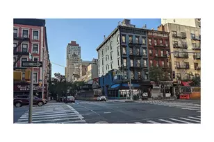 311 E 76th St, New York City, NY 10021 - Photo 9