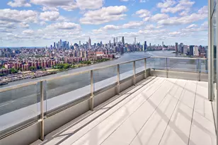 8 S 4th St, New York City, NY 11249 - Photo 13