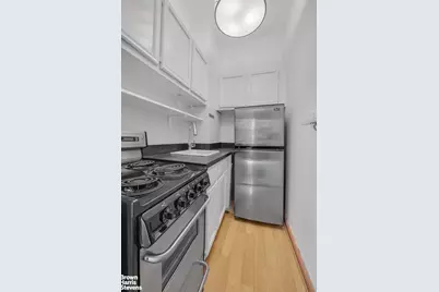 399 E 78th Street #4B, New York City, NY 10021 - Photo 3