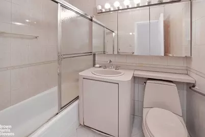 75 E End Avenue #9H, New York City, NY 10028 - Photo 7