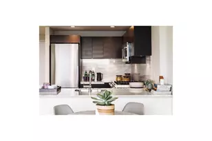 315 W 33rd St, New York City, NY 10001 - Photo 3