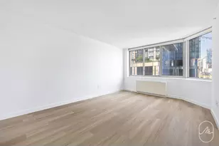 561 10th Ave, New York City, NY 10036 - Photo 3