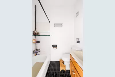 110 Beadel Street, New York City, NY 11222 - Photo 9