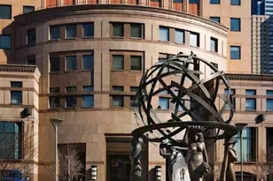 350 W 50th St, New York City, NY 10019 - Photo 17