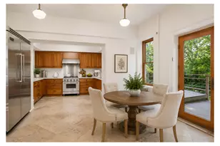 1094 Park Pl, New York City, NY 11213 - Photo 31