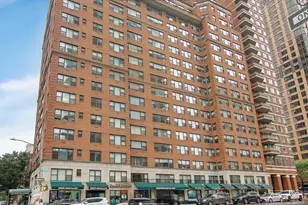 400 E 85th St, New York City, NY 10028 - Photo 9