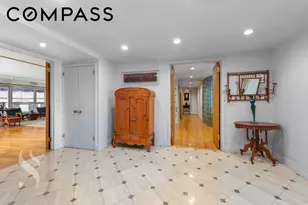 200 Central Park S, New York City, NY 10019 - Photo 21