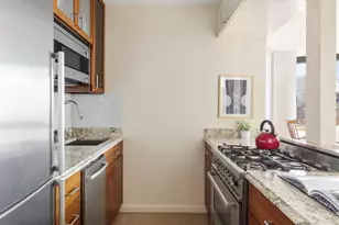 415 E 37th St, New York City, NY 10016 - Photo 5
